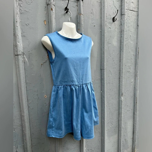 Smash  & Tess Universal Shorty Romper, size xs - Picture 6 of 11